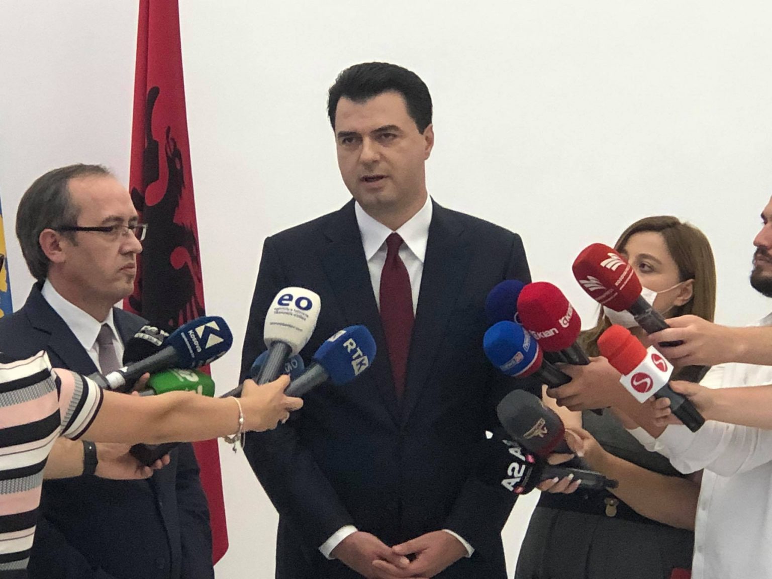 lulzimbasha1536x1152 Llapi.info