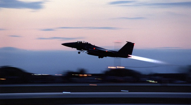 Aeroplanët-e-NATO-s-Arkiv-650x358