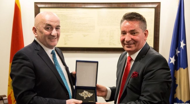 CDA2F139-7570-4809-B779-FE723A78C31F_w1023_r1_s-650x358