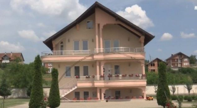 h_1527587902-2129776