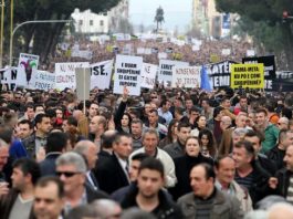 1500 policë në terren për protestën e opozitës