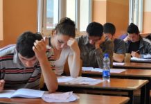 Në testin e maturës për kopjim u përdorën orët mençura