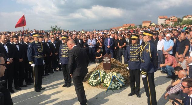 34862170-1810425362333986-608779011111256064-n_1528645520-9334471