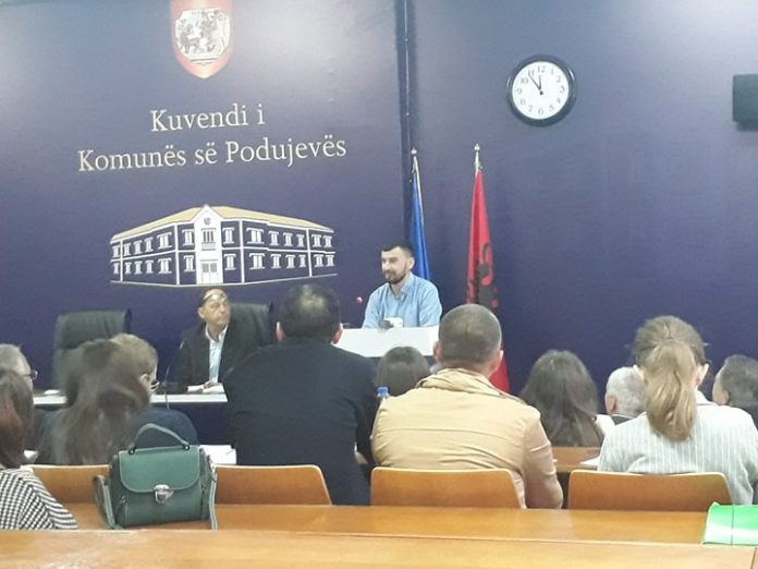 36376850_1592412810882001_80821895712210944_n