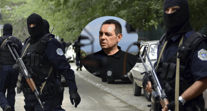 73AAFF0C-2B21-4F01-89B2-3247CD0DA584