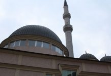 Një muaj paraburgim për të miturin nga Drenasi, vodhi 400 euro në xhami