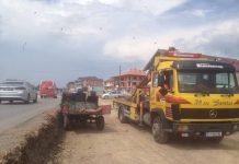 Tre persona të lënduar nga një aksident trafiku në Gllamnik (Foto)