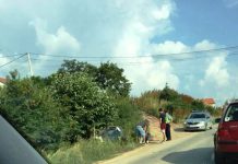 Rrokulliset vetura në magjistralen Prishtinë-Podujevë