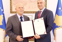 Presidenti Thaçi dekoron Prof.Dr. Rifat Blakun me Medaljen Presidenciale të meritave