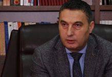 Bytyqi ua uron fëmijëve 1 Qershorin, shpërndan një video emocionuese