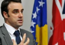 Ambasadori O’Connell: Fadil Vokrri bëri realitet ëndrrën e kosovarëve