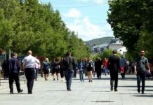 Sa lexojnë të rinjtë?