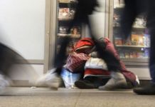  Politikani serb: Serbia po kapitullon shkaku i Kosovës