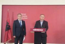 VV: Ekipi që shkoi në Bruksel nuk është i mandatuar, e sidomos Hashim Thaçi për të negociuar