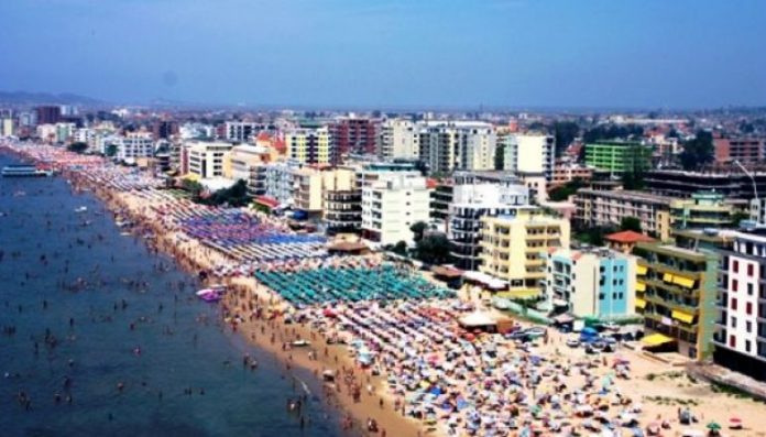 durres-plazh_1467051694-2504597-770x439_c