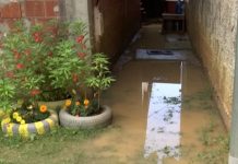 Sa herë bie shi, shtëpitë në Bardhosh mbushen me ujëra të zeza