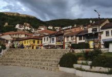 30 ditë burg për sulmin ndaj të dashurës