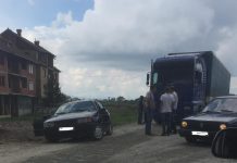 Aksident trafiku në Gllamnik (Foto)