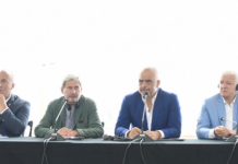 Hahn nuk flet për korrigjimin e kufijve, thotë se marrëveshja Kosovë-Serbi kërkon kohë