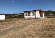 Islami: Shkolla në Dumnicë të Podujevës sikur të ishte në Afrikë, pa pikë uji e në gjendje të mjerueshme