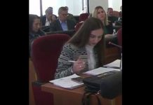 Asamblistja e VV-së ndanë gjysmën e pagës për Drenushë Demaj e cila vuan nga një sëmundje