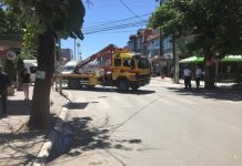Rreth 100 vetura të konfiskuara në Podujevë për parkim në trotuare