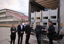 Mërgimtari nga Gjermania dhuron pajisje për QKMF-në në Podujevë (Foto)