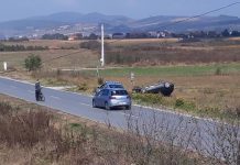 Dumnicë, rrokulliset vetura (Foto)