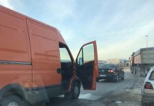 Aksident trafiku në magjistralen Prishtinë-Podujevë, ka të lënduar (Foto)