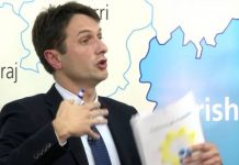 Valon Murati: Vetëvendosje dhe LDK po e dëmtojnë të ardhmen e vendit për vota