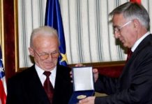 Krasniqi: Demaçi, misionari politik dhe kryefrymëzuesi i idesë për çlirim e bashkim kombëtar