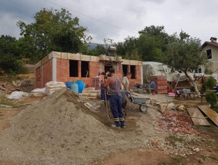 auto_Shpi30.1538376877