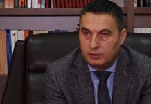 Ministri Bytyqi uron studentët për vitin e ri akademik