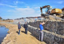 Vazhdojnë punimet në zgjerimin e lumit Llap (Foto)