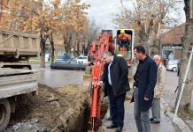 Agim Veliu inspekton punimet në qendër të Podujevës (Foto)