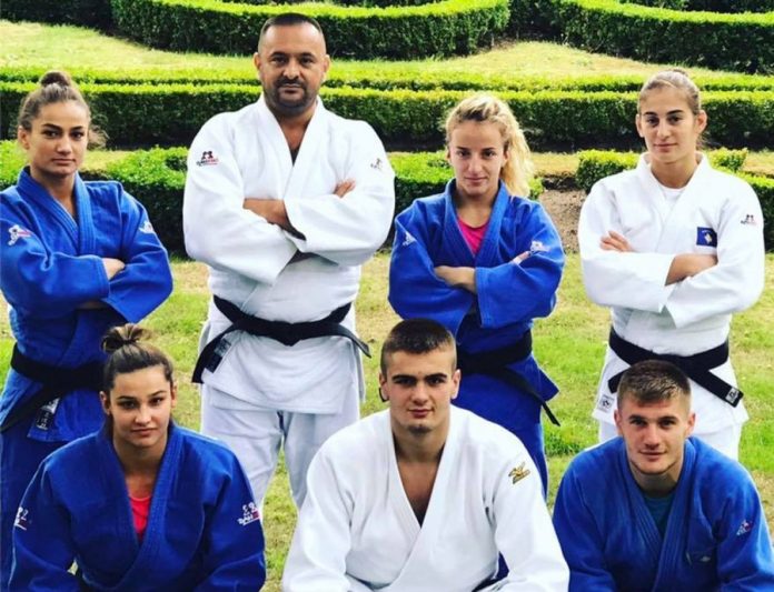 auto_46463207_10215523469857793_8539000471757520896_n1542543603