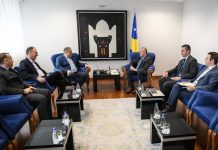 Haradinaj takon ekipin negociator për dialog: Qeveria do të jetë në funksion të këtij ekipi