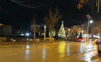 Maloku: Çfarë na duhen dekorimet kur rrugët në Podujevë janë mbuluar nga lloçi