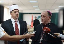 Myftiu Tërnava uron Ipeshkv Dodë Gjergji për Krishtlindje