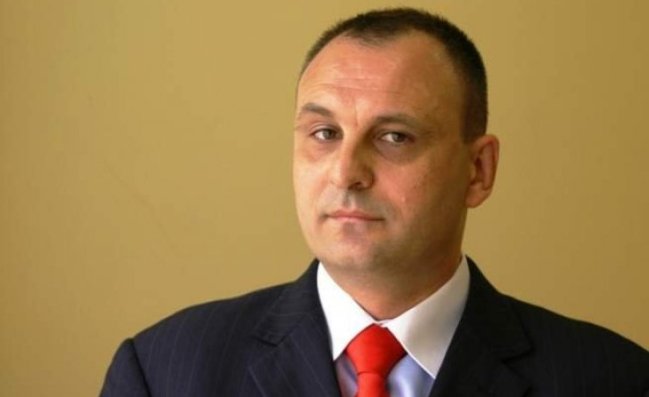 hasim-taci-slobodan-petrovic-dpk-demokratska-partija-kosova-petrovic-zamenik-1328585176-64118