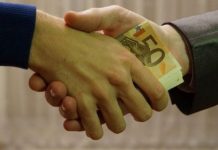 Korrupsioni goditet më lehtë në nivelin lokal sesa atë qendror