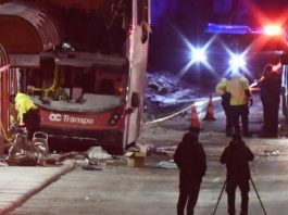 Tre të vdekur nga përplasja e autobusit në Kanada