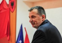 Selmanaj: Taksa nuk hiqet, AAK-ja e gatshme për zgjedhje