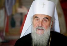 Irinej në prag të Krishtlindjes Ortodokse ankohet për taksat ndaj Serbisë