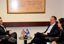 Limaj takon ambasadorin britanik, temë dialogu Kosovë- Serbi