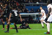 UEFA sqaron vendimin për penaltinë e Unitedit ndaj PSG-së