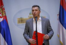 Obradoviq: Vuçiq po negocion për njohjen e Kosovës