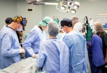 Mjekë nga Italia kryejnë operacione kardiokirurgjike në QKUK