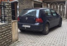 Vazhdon keqpërdorimi i veturave zyrtare, përdoren për nevoja private