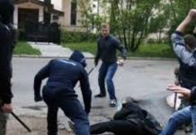 Rrahje në një lokal: Katër persona rrahen dy vs dy, njëri godet tjetrin me veturë